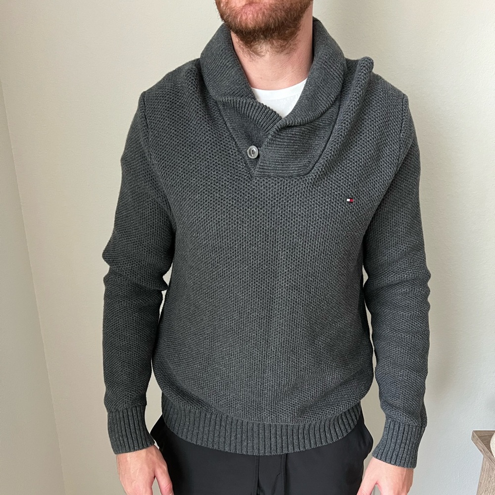 Mens Large Grey Tommy Hilfiger Pullover sweater